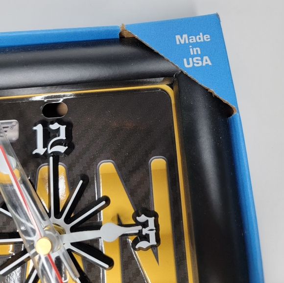 NHL Pittsburgh Penguins Hockey Clock Wall Decor Black Yellow Made in USA - Picture 2 of 3